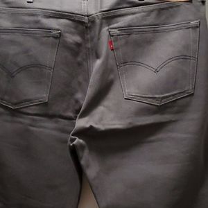 Levi's 40x32 dark grey. Button fly